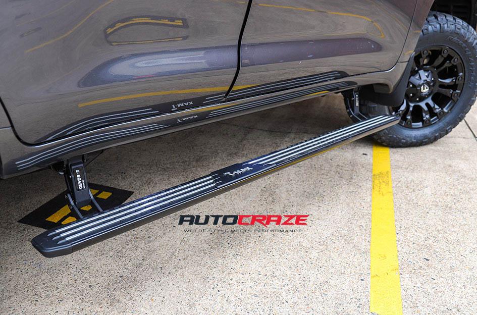TOYOTA LANDCRUSIER SLEDGE MATTE BLACK